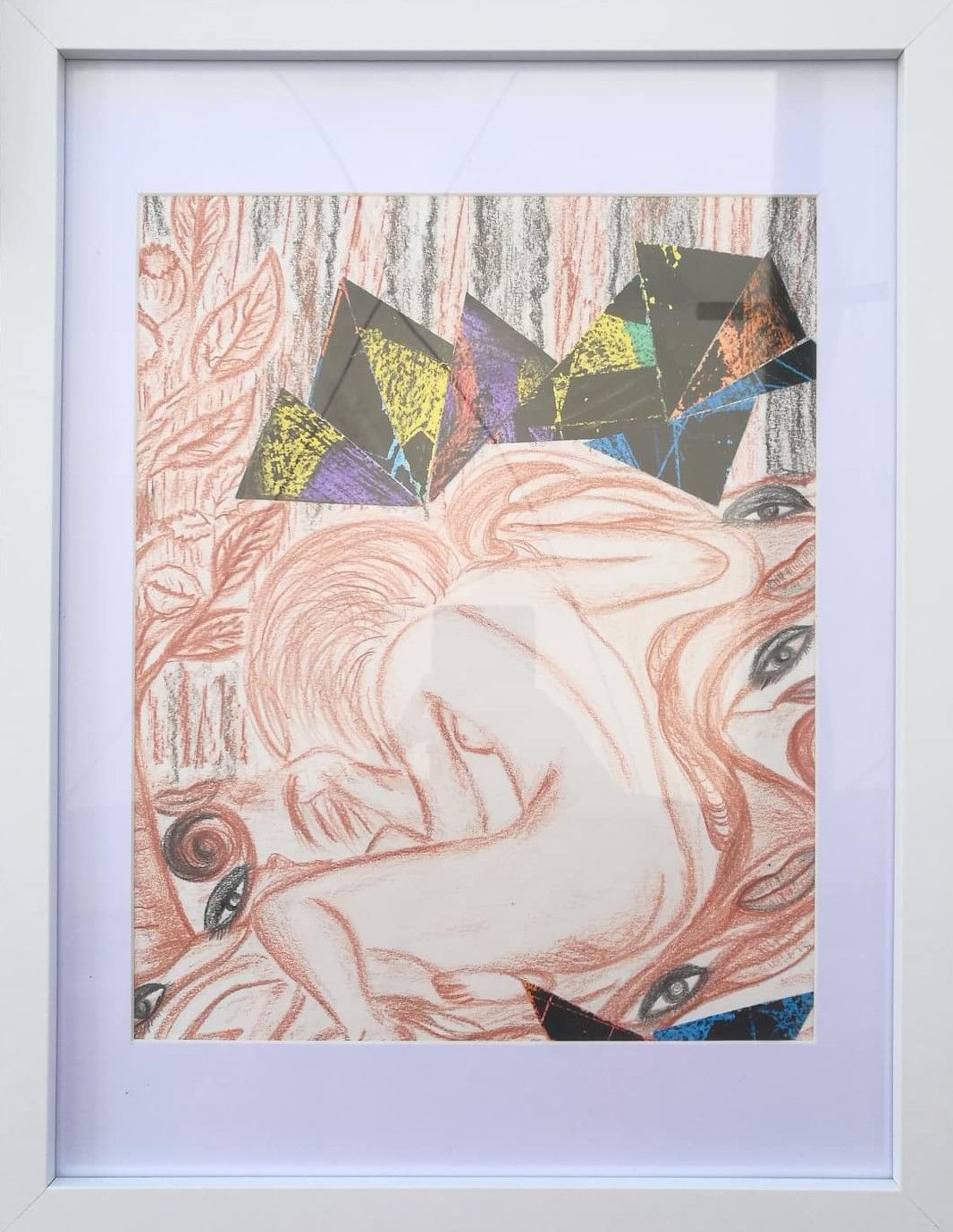 Nu em plantas deitado