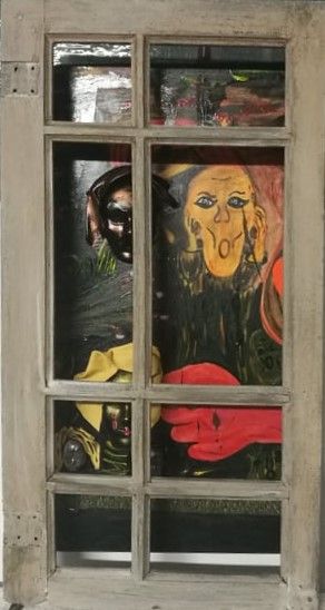 Por d'trás da janela